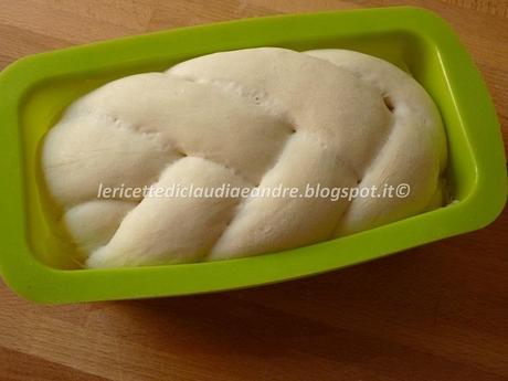 Pane con treccia a 6