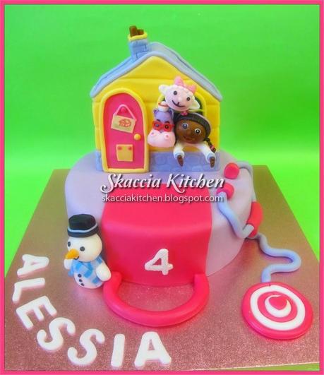 Dottoressa Peluche Cake