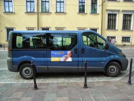 il papa-bus è tornato a casa