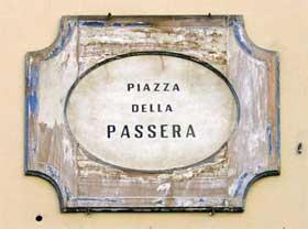 Settembre in Piazza della Passera a Firenze