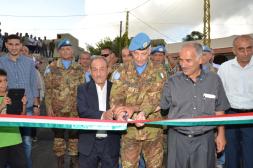 Libano/ I caschi blu italiani costruiscono una strada che collega due villaggi libanesi