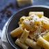 Rigatoni al cacio e pepe.