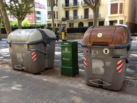 Trenta foto per ricordarci dell'abisso che ci separa da Barcellona. Eppure solo 20 anni fa eravamo meglio noi, che è successo?