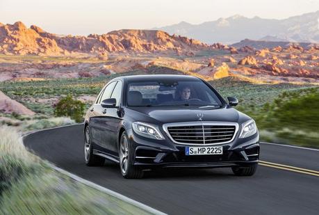 Mercedes Classe S Lunga, test con… autista  ></div> Motori360.it