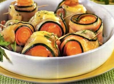 Rotolini di formaggio e zucchine