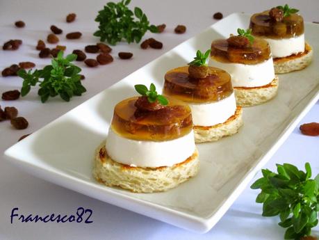 Aspic di passito con panna cotta al caprino