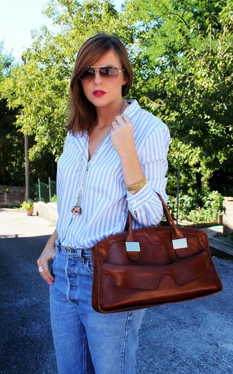 Outfit: camicia a righe e Levi's 501