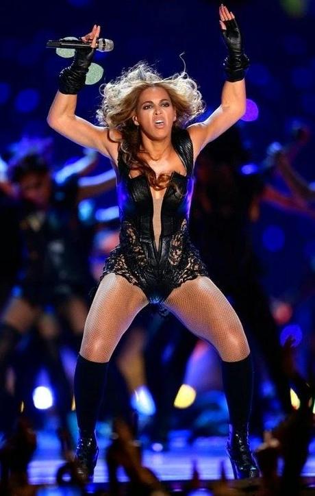 Cinquanta Sfumature di Biondo #1 - I panni sporchi di Beyoncé.