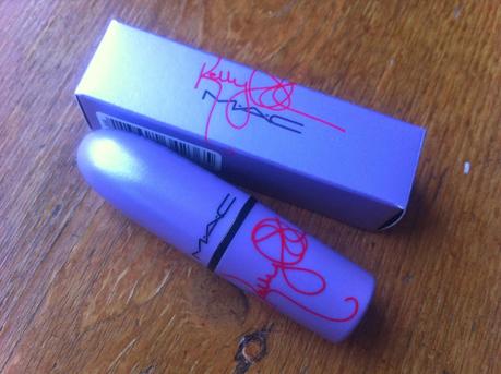 Mac: RIOT HOUSE lipstick (Kelly Osbourne l.e.)