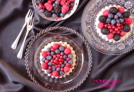 Finte crostatine ai frutti di bosco per vere serate romantiche