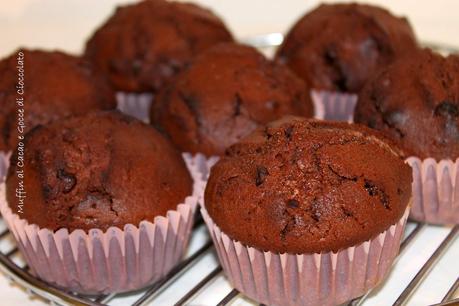 Muffin al Cacao con Gocce di Cioccolato