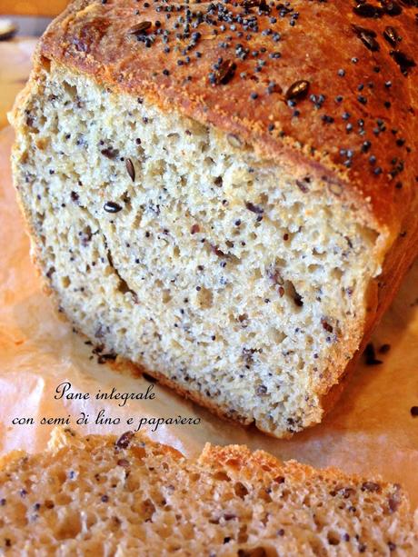 Pane integrale con semi di Lino e Papavero