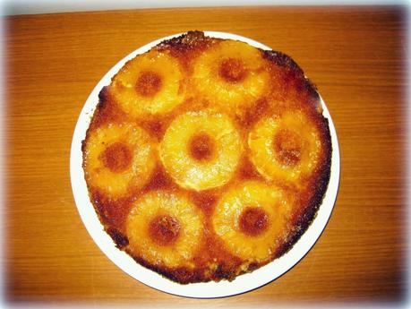 TORTA ROVESCIATA ALL'ANANAS