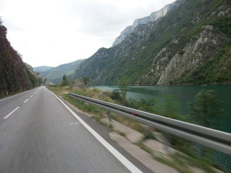 Costeggiando il Narenta verso Mostar Erzegovina