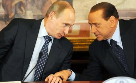 Crisi Ucraina, Silvio Berlusconi: “Nato è irresponsabile con la Russia”