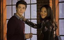 “The Flash”: il triangolo amoroso Barry – Iris – Felicity sarà affrontato e altri scoop