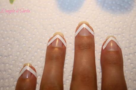 Lemon nail-art