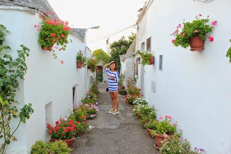 Alberobello in stripes - OUT-FIT