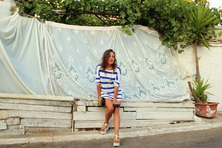 Alberobello in stripes - OUT-FIT