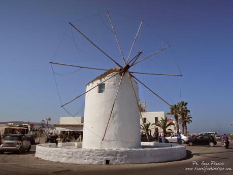 Paros