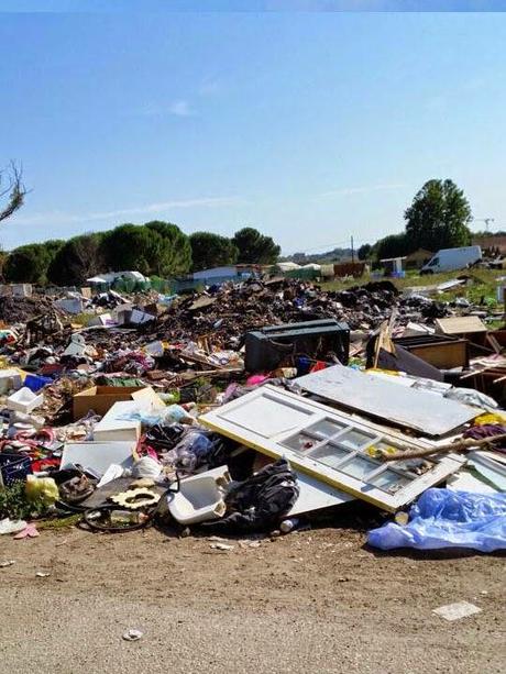 Campo nomadi di Monte Mario. Foto e video al di là del bene e del male