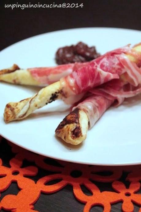 Treccine al cacao con pancetta coppata e mostarda di fichi e noci