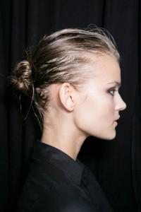 Chignon effetto bagnato Roberto Cavalli mamme a spillo