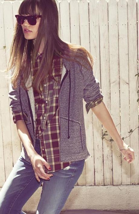 In plaid I believe… plaid-outfit
