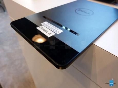 Dell Venue 8 7000 Series Tablet 2 600x450 Dell Venue 8 7000 annunciato ufficialmente tablet  Interl RealSense intel moorefield Intel Dell Venue 8 7000 dell 