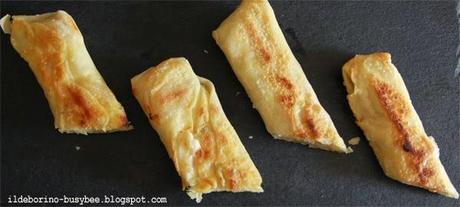 Al Contadino non Far Sapere -Involtini di Pasta Fillo (Fatta in Casa) con Formaggio e Pere or Pear and Cheese Parcels in Homemade Filo Pastry