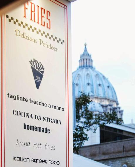 Voglia di patatine fritte gourmet? Da oggi a Roma c'è Fries!