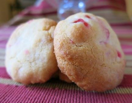 Biscottiamo??? Cookies alle ciliegie candite