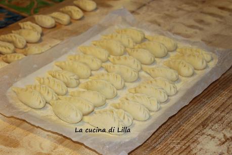 Pasta fresca: Culurgiones di patate e menta