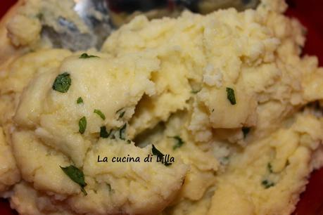 Pasta fresca: Culurgiones di patate e menta