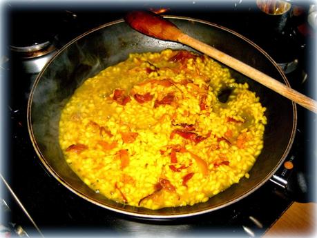 RISOTTO CON ZAFFERANO E SPECK