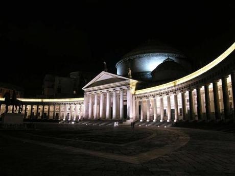 Napoli, Piazza del Plebiscito