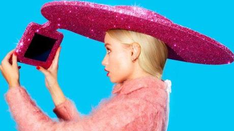 Scopriamo il cappellino della Acer per farsi le selfie con il tablet