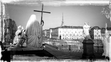 Il Graal a Torino - I Viaggiatori Ignoranti