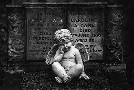 The Highgate Cemetery - London Calling #6