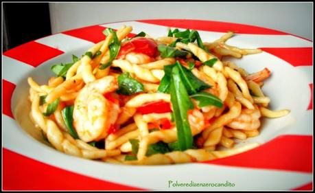 Trofie con gamberi, rucola e pomodorini