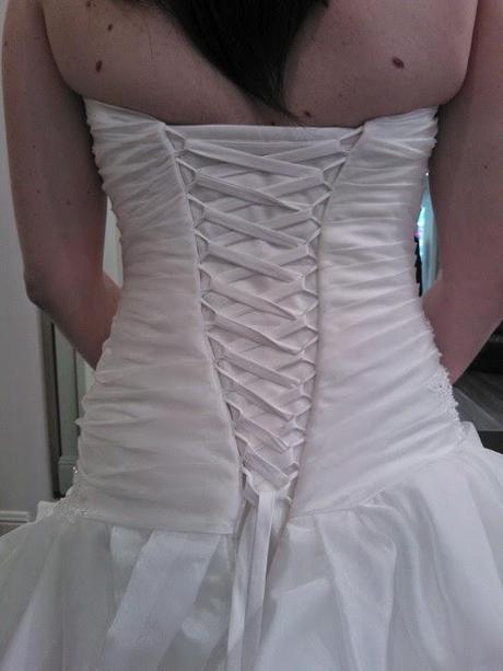 Le promesse matrimoniali di Fede e Squalo presso La Cascina