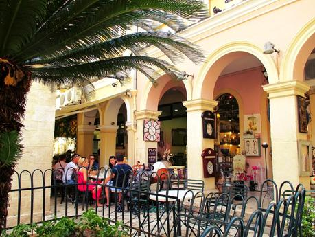 Corfu holidays: Corfu town & Akilleio