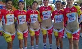 Ma alle cicliste della Colombia di che forma lo faranno il sellino della bici??!!!