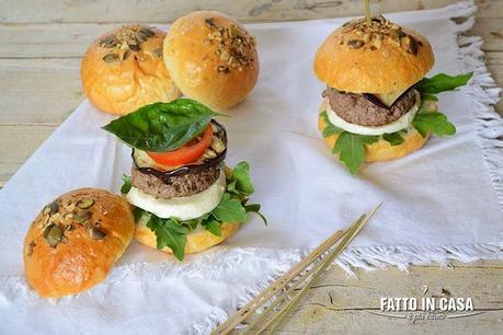 Burger Buns Mediterranei