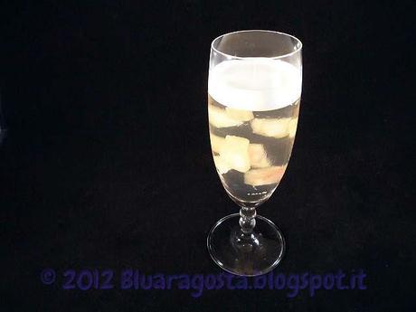 03-aspic di prosecco e pesche con latte di cocco