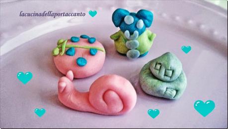 Cookies decorati... e un'aiutante speciale!