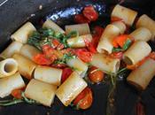 Pasta pomodorini simil confit rucola