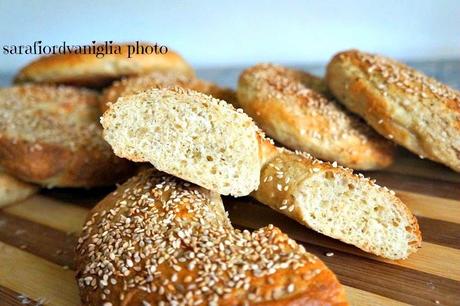 Bagels homemade con origano e sesamo