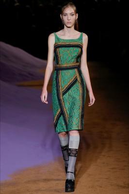 milan fashion week 2014 prada mamme a spillo 6