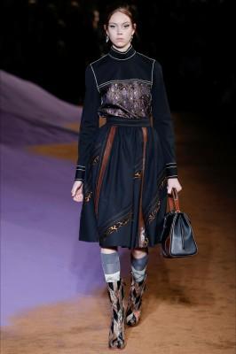 milan fashion week 2014 prada mamme a spillo 2